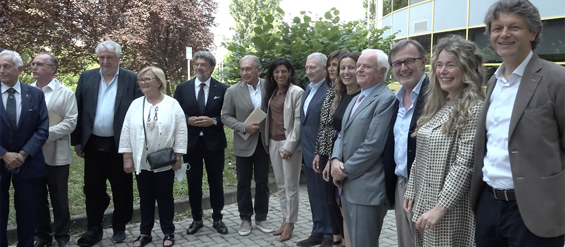 Gli imprenditori del distretto ceramico donano 1 milione di euro per la nuova TC dell'Ospedale di Sassuolo.